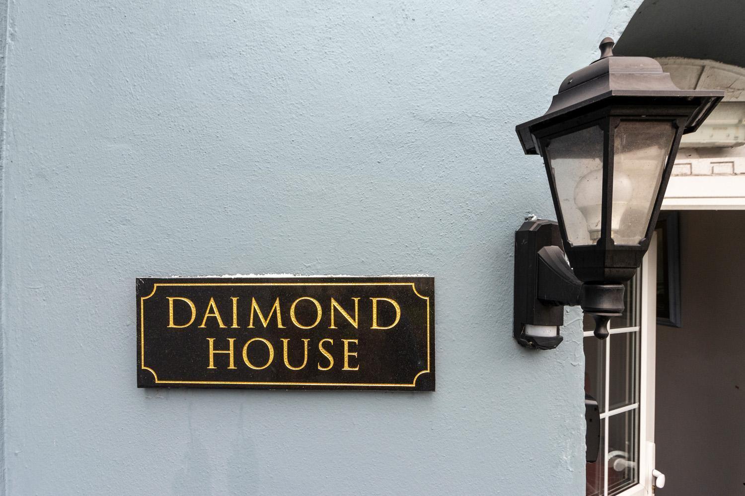 Stylish 2 Bed Apartment Near Beach, Parking, Wifi, Netflix Teignmouth Eksteriør billede