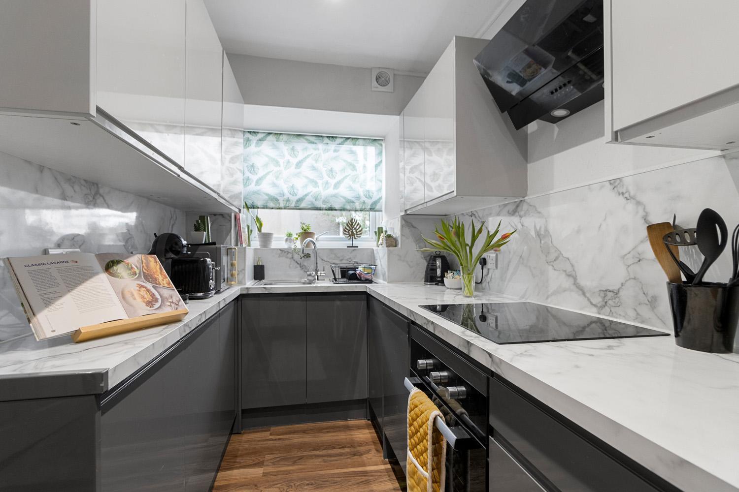Stylish 2 Bed Apartment Near Beach, Parking, Wifi, Netflix Teignmouth Eksteriør billede